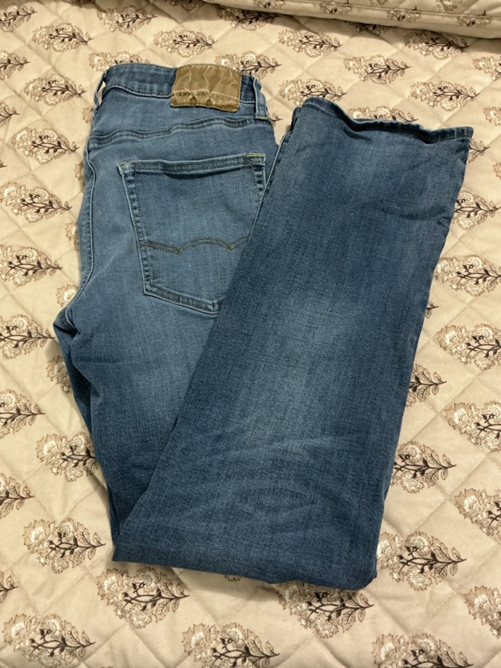 American Eagle Outfitters Men’s Bootcut Jeans - Mid Blue